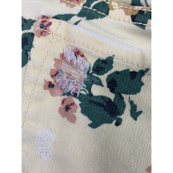 Mudd Denim Shorts Juniors 7 Yellow Floral Lace Shorttail Booty Cut Offs Distress - Picture 5 of 10